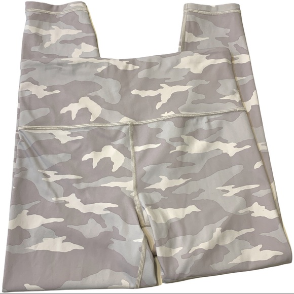 Athlete Elation Camo 7/8 Tights - Picture 3 of 13